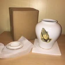 Ceramic Praying Hands Urn for Human Ashes 10"x7.75"/225 C.I.