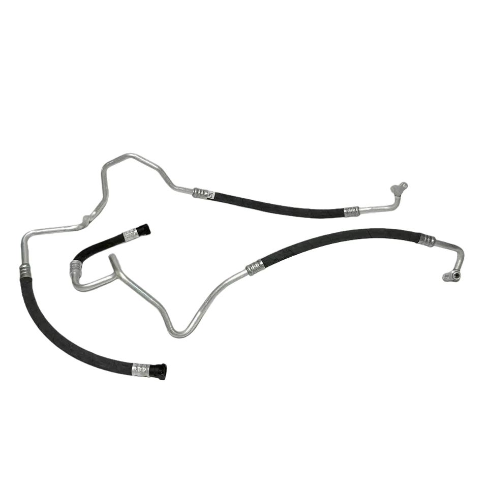 New 2x Engine Oil Cooler Hose Pipe Inlet & Outlet 17227636879 For BMW 535i 640i Foto 3 de 4