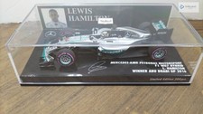 MINICHAMPS Mercedes-AMG F1 W07 Hybrid 1:43 Hamilton Abu Dhabi 2016 Collectible
