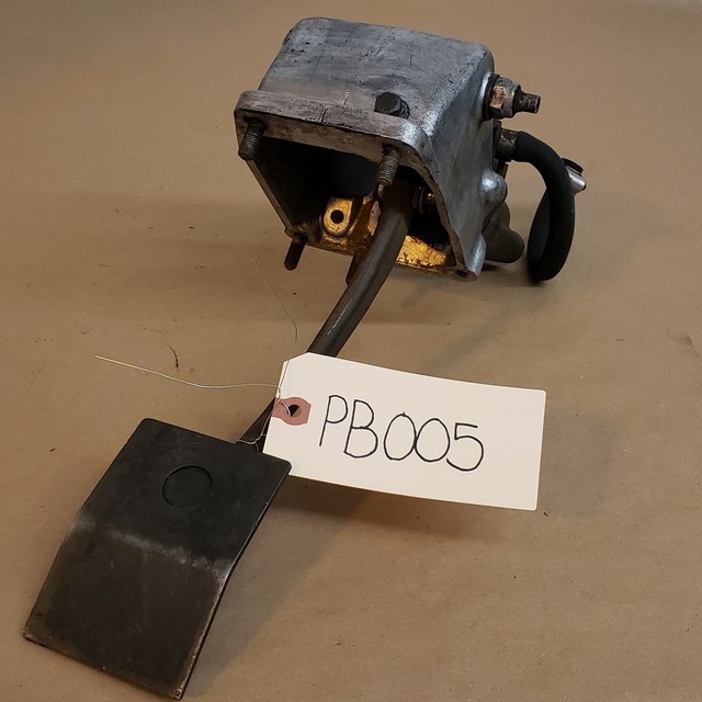 Jaguar XKE EType 4.2 Brake Pedal Box Housing C25290 with Master