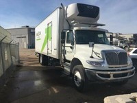 2018 International 4300 4x2, Used Reefer Van