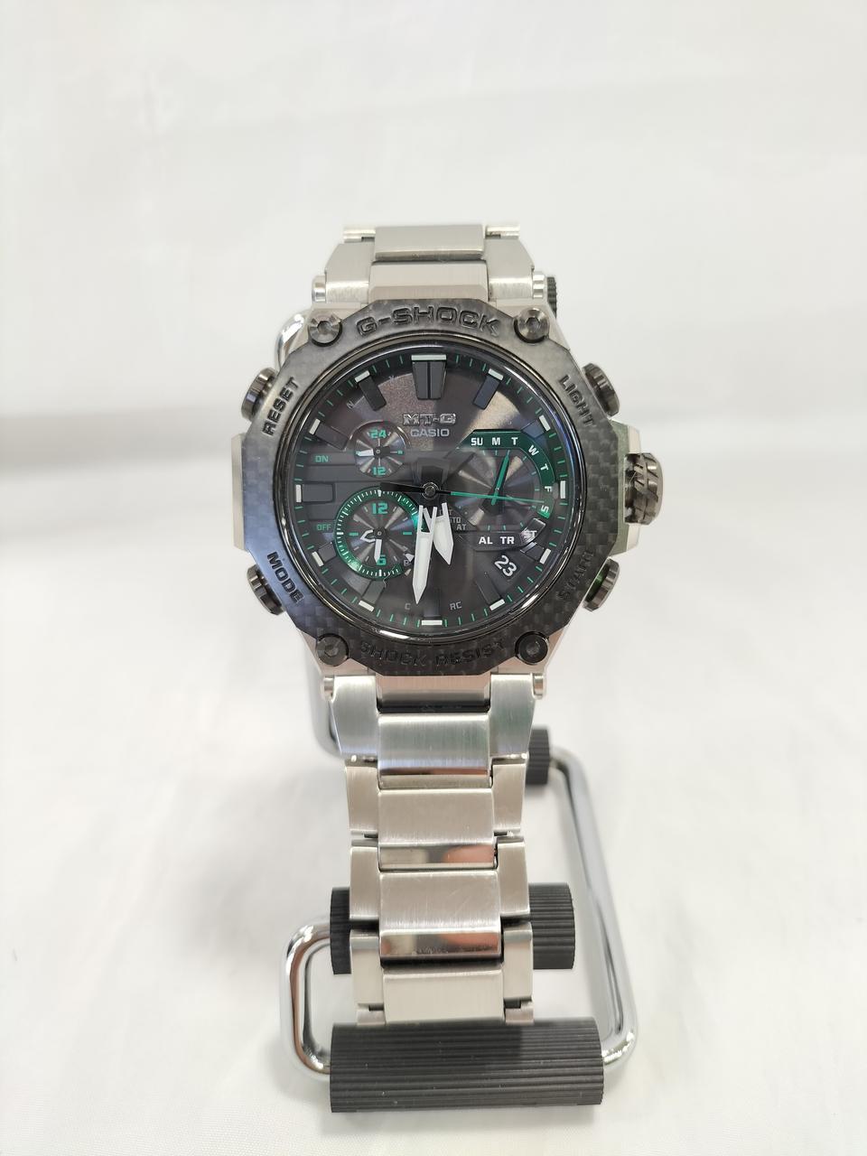Casio MTG-B2000XD-1AJF MT-G Shock-Resistant Solar Watch 02  