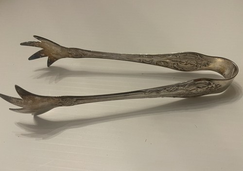Vintage Wallace Silverplate Baroque Ice Tongs Claw Style