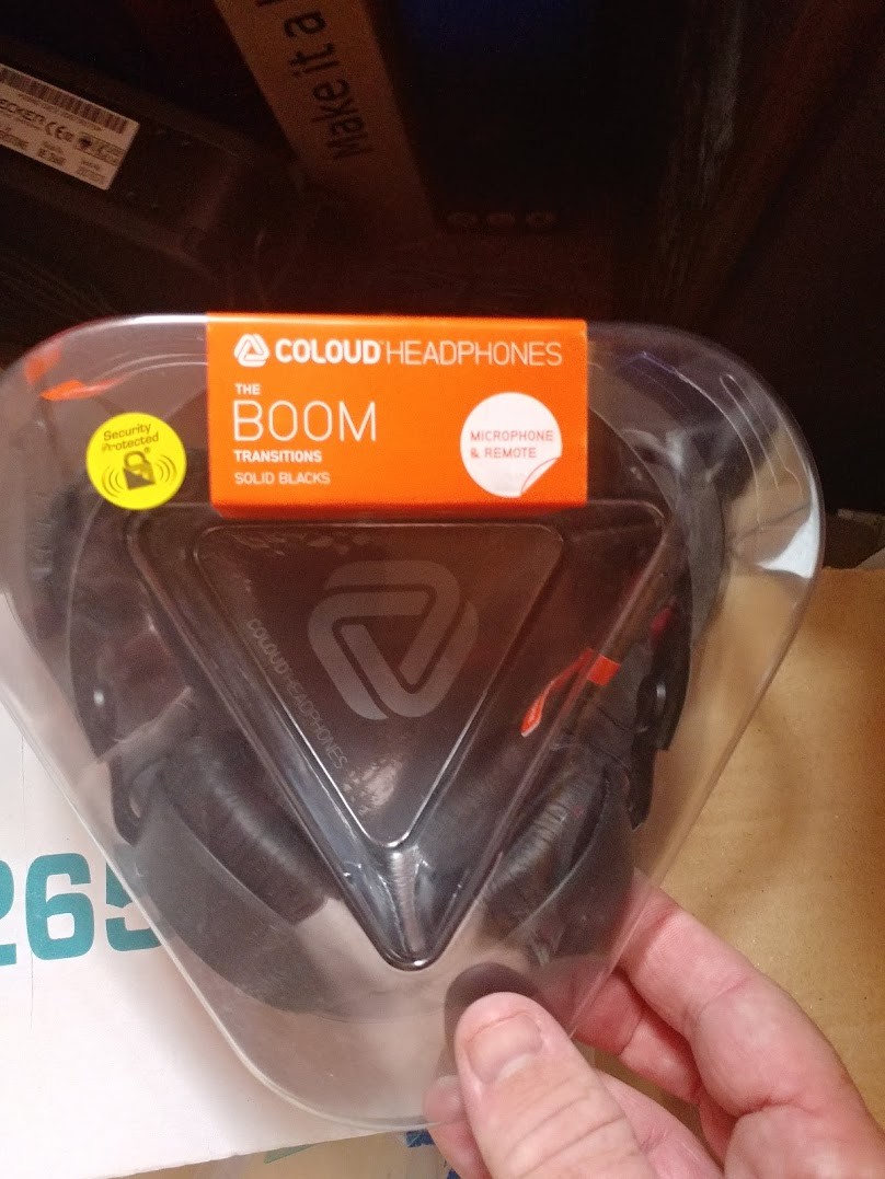ヘッドホン COLOUD HEADPHONES THE KNOCK Coloud The Boom, The Knock & Pop Review — Headfonics