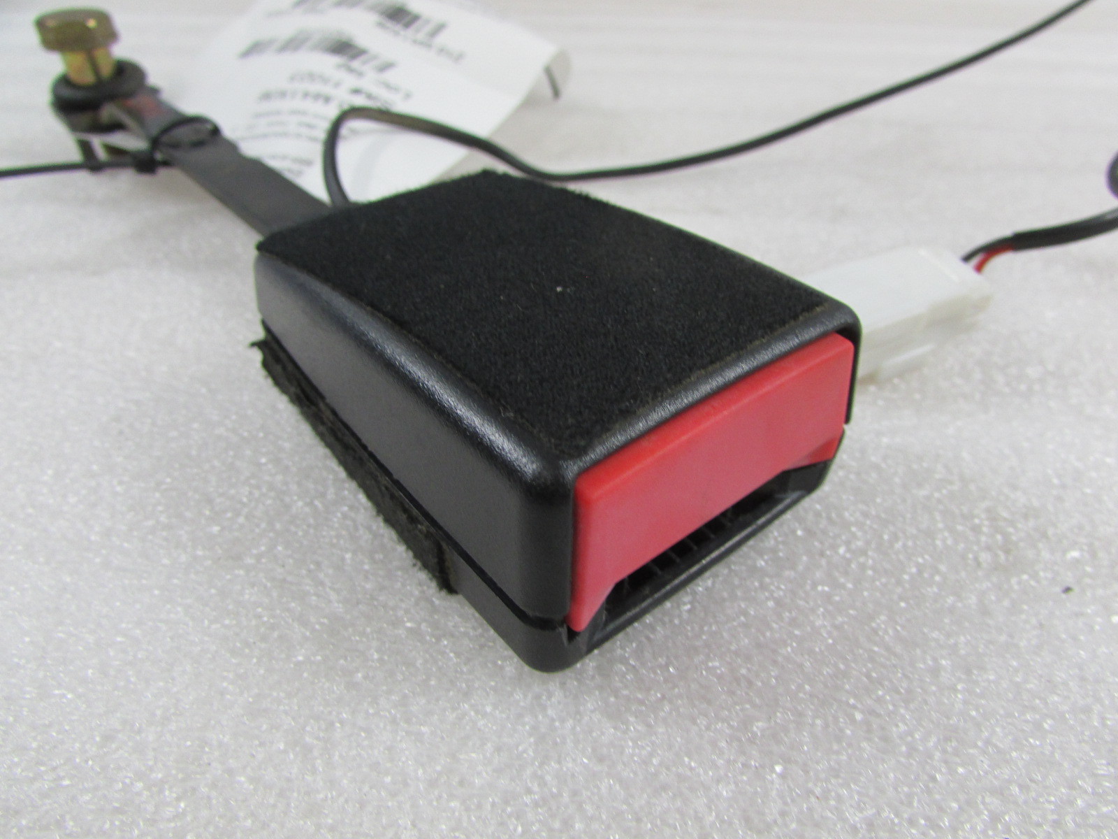 Maserati Quattroporte, RH, Right Front Seat Belt Receiver, Used