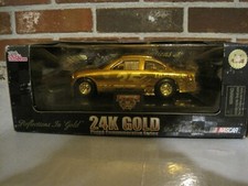 NASCAR RACING CHAMPIONS 24K GOLD PLATED COMMEMORATIVE SERIES 1:24 SCALE DIE CAST