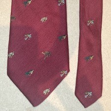 �85 JOHN COMFORT MENS DEEP RED FLY FISHING NECKTIE IN A WOOL BLEND & UK MADE Y2