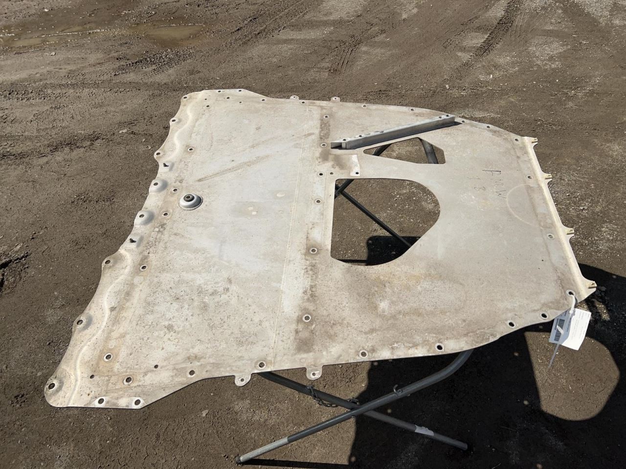 BMW i8 2014-2020 REAR Underbody panel