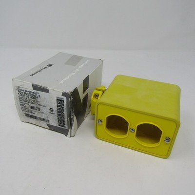 Woodhead 1301370087 Neotex Rubber Multiple Outlet Box Yellow Cat 3000 NIB
