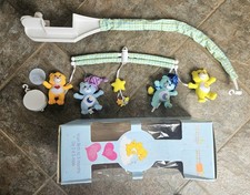 VTG CARE BEARS BABY 2004 MUSICAL MOBILE ENGLISH FRENCH WITH BOX WIND UP PLUSH
