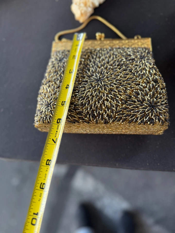 Bolso de Mano Starburst Vintage Años 50 Dorado y Negro Microcuentas Starburst con Cierre Dorado Foto 2 de 4