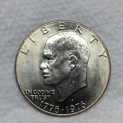 1776-1976 RARE One Dollar Eisenhower Liberty Bell Moon US Coin (76