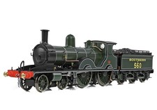 EFE Rail E85024 OO Gauge LSWR Adams T3 560 SR Lined Maunsell Green