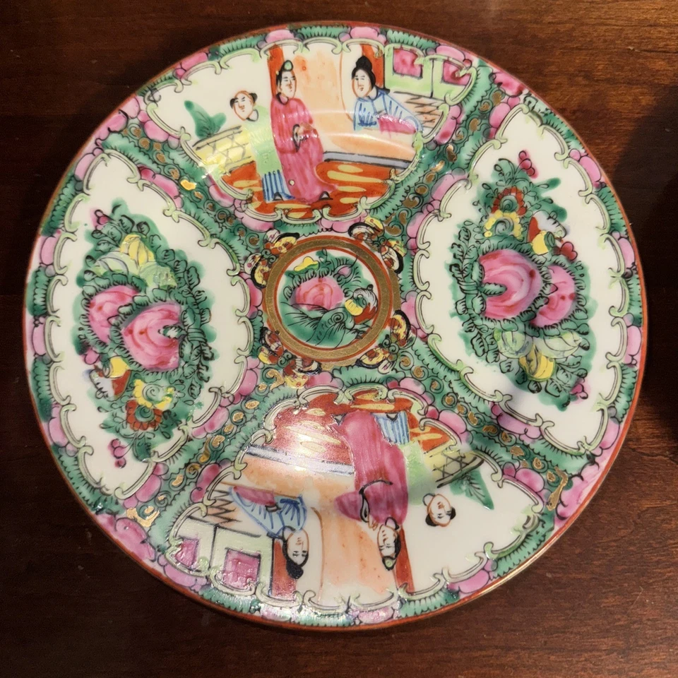 Plato antiguo medallón rosa chino porcelana 7 1/4" Foto 3 de 4