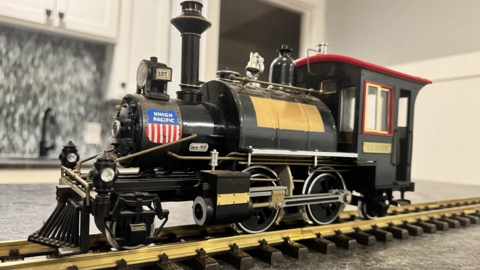 ARISTO CRAFT 21103 South Park U.P. 2-4-2 LOCO 🎁🎄🚂 - Image 2 of 4