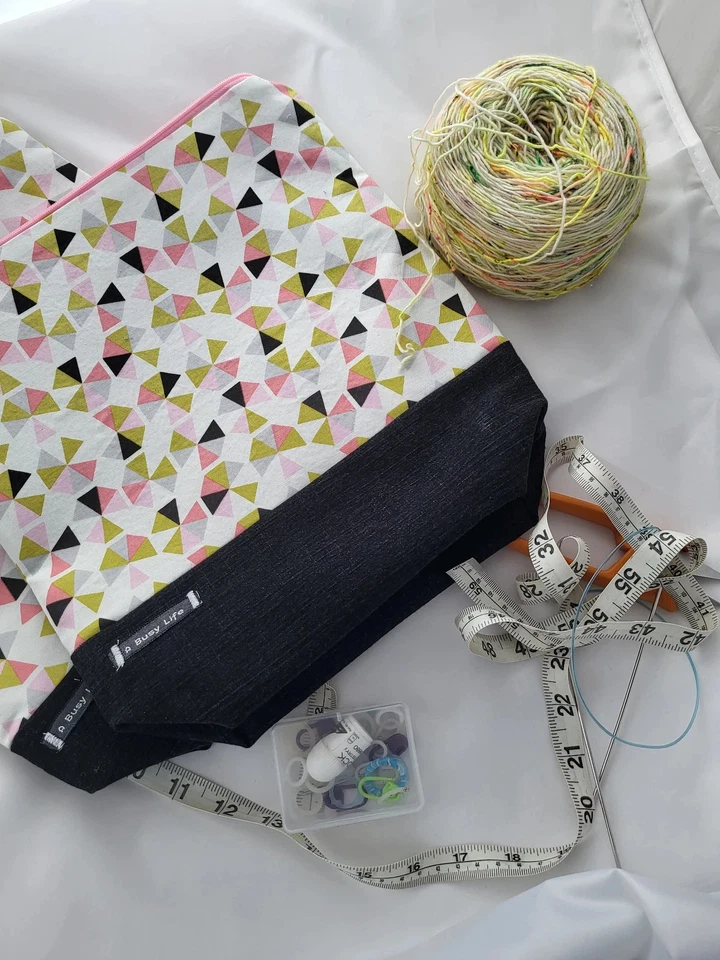 Zippered project bag for crafters project bag for gifts, Storage bag for knitter - Image 4 of 4