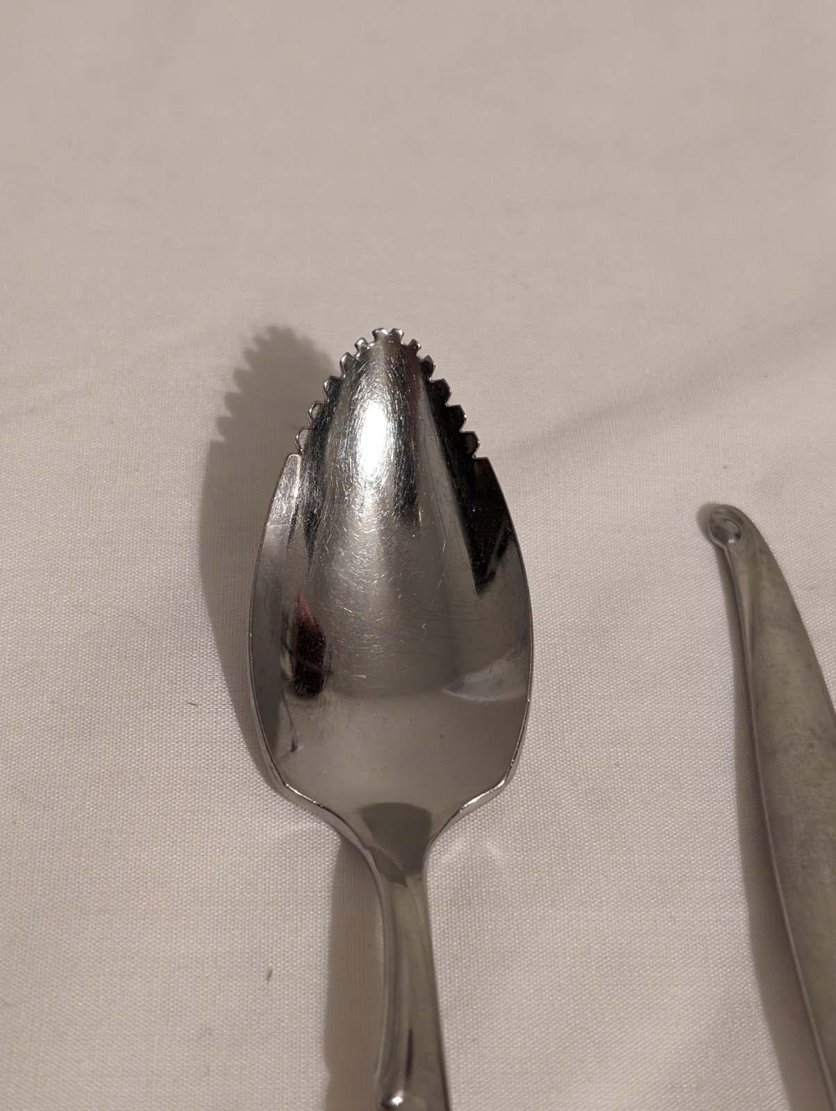 Oneida Community Stainless Grapefruit  Citrus Serrated Spoons Set Of 4