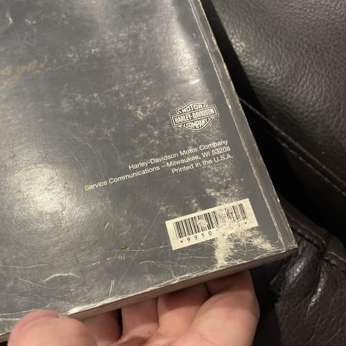 ****2005 Harley Davidson Official Factory VRSC Models Service Manual 99501-05 - Picture 4 of 24