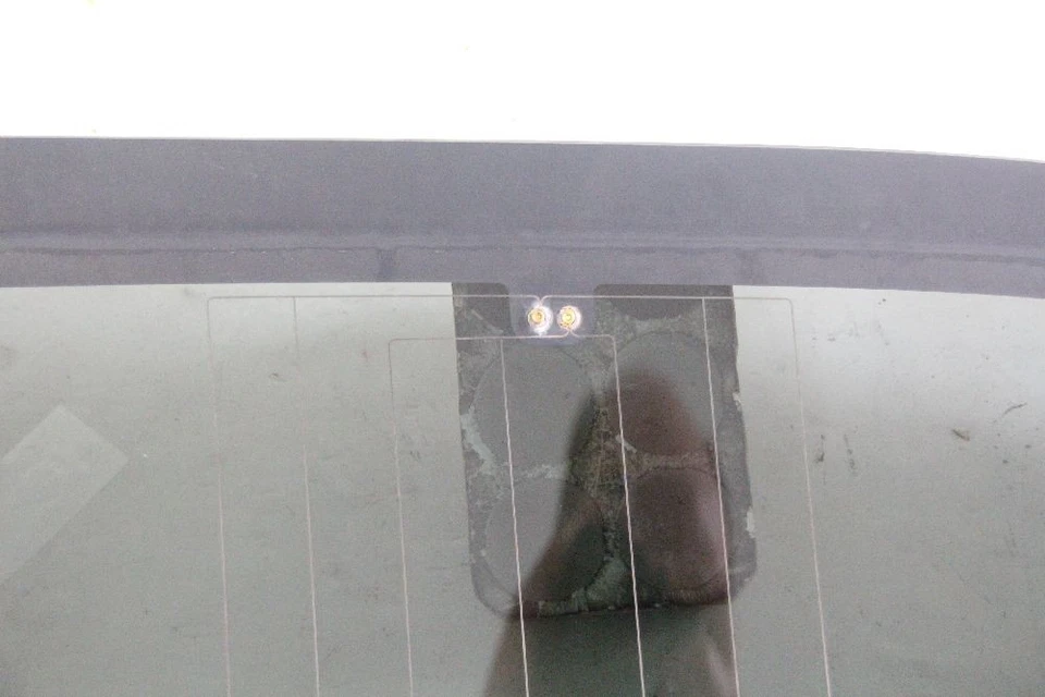 Chrysler Grand Voyager RT 5109660AB Rear Right Windscreen 04-2008 - Image 4 of 4