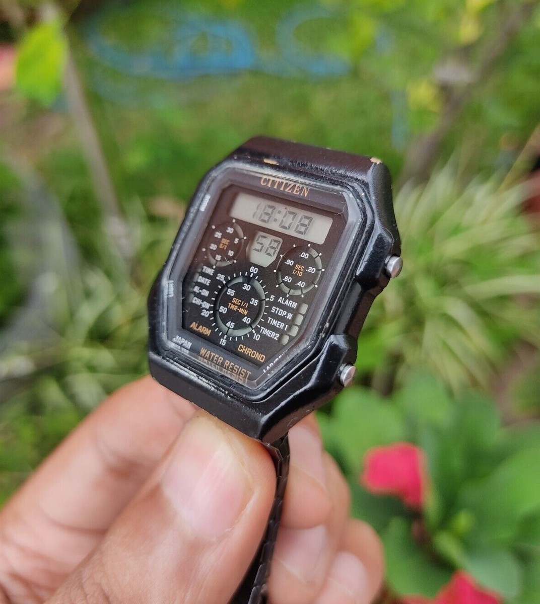 CITIZEN デジタル腕時計 オレンジDA-46 D046-086946K