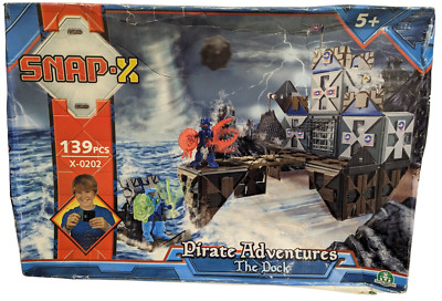 SNAP-X Pirate Adventures - The Dock 139 Teile Build & Play Set 2-in1 Konstruktion