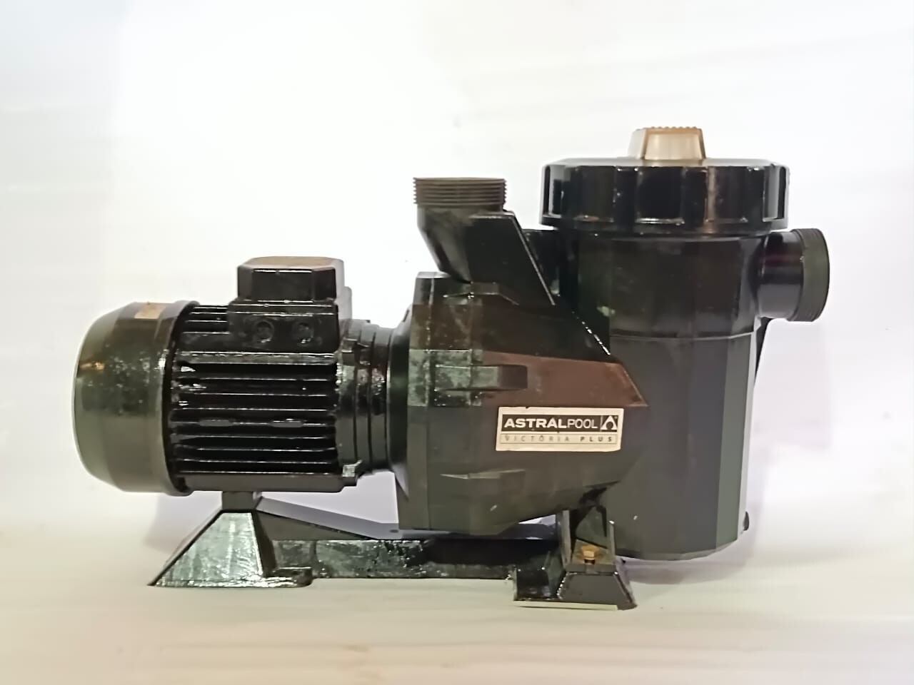 PISCINA ASTRAL ASTRAL SPRINE 38776 CAPACIDAD BOMBA AGUA - 21,5 m³/h CABEZAL - 10 mca