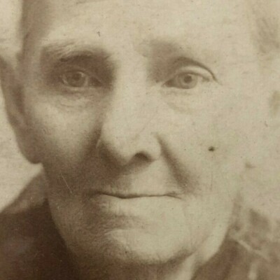 Savanna, IL Cabinet Card Real Photograph Beautiful Old Lady Woman Granny Jewelry