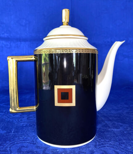 Lenox Tea/Coffee Kettle (48 oz) by Colin Cowie Insignia, bone china 9" tall - Picture 4 of 10