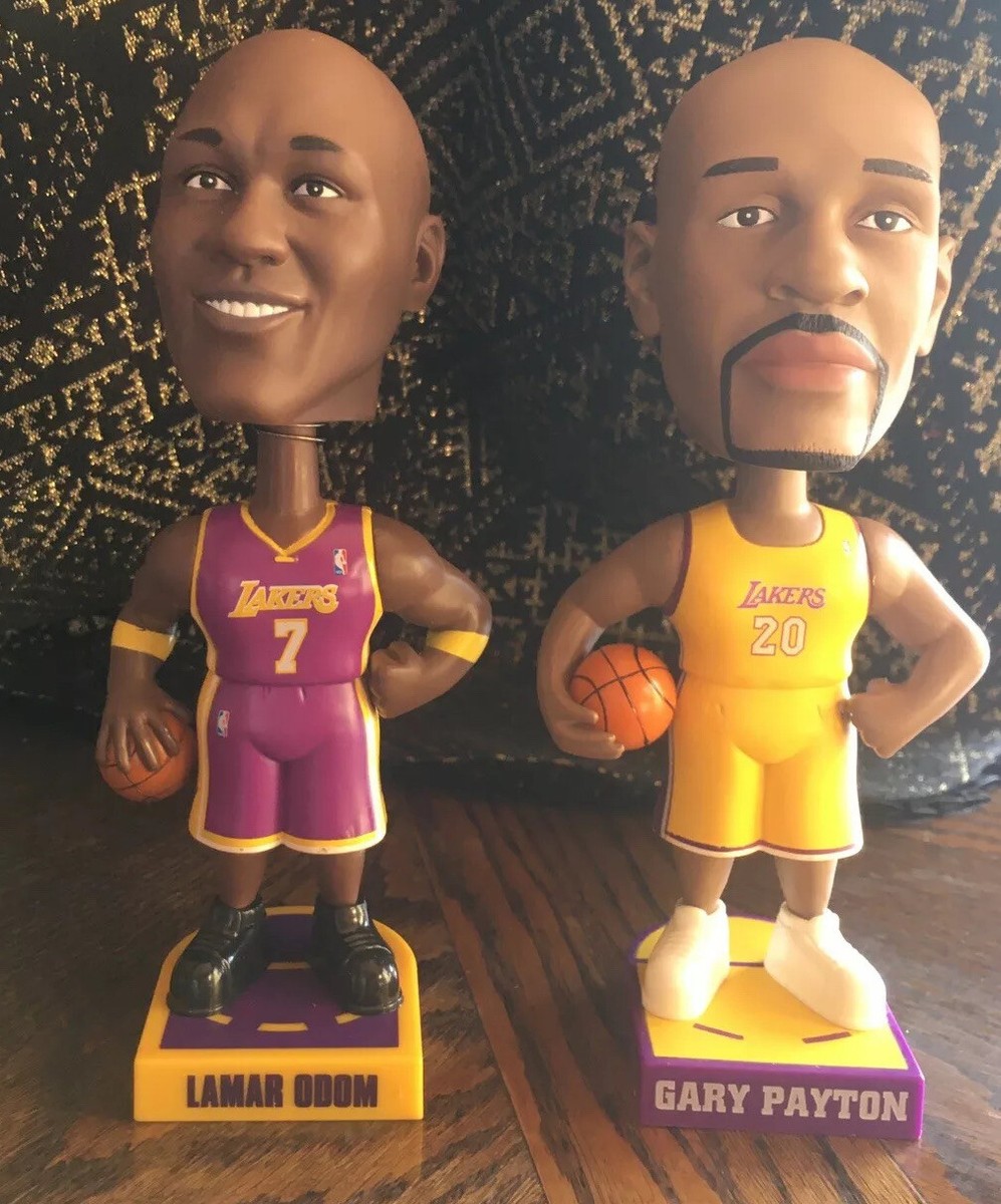 2 Vintage 90s NBA Jams 4