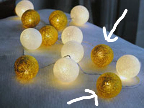 Cadena de bolas mancha dorada 5 cm noche luz LED habitación fiesta evento exterior BATT PWR Foto 4 de 4