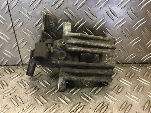 477593 Bremssattel rechts hinten/Bremszange VW Passat (3B2, B5)