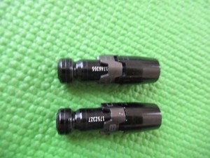 Lot 2 used pull off Titleist fairway wood adatper tips. You get both.