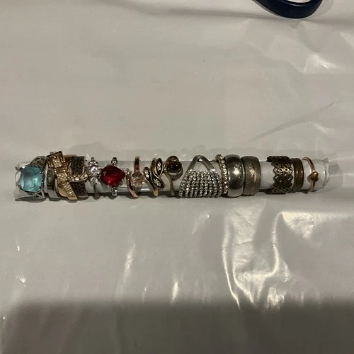 Vintage Costume Jewelry- Misc Sizes-lot Of 15 Rings