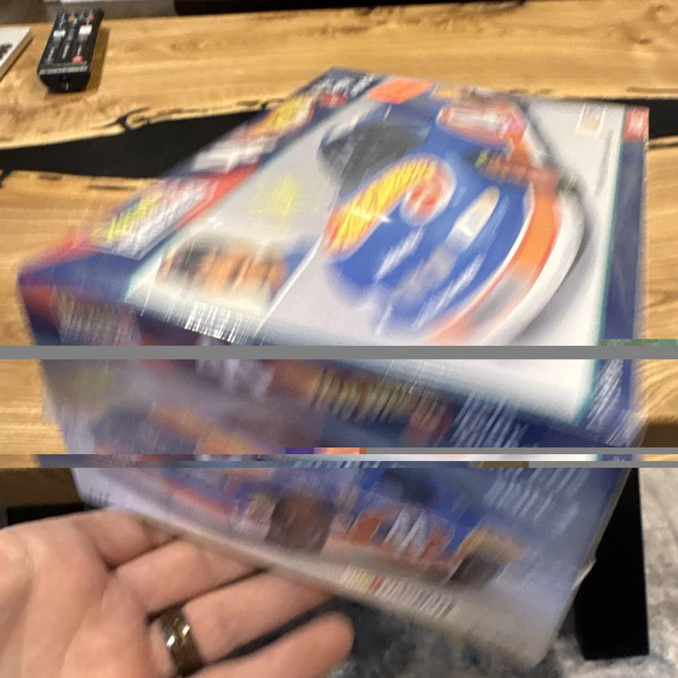 Revell Kyle Petty #44 Hot Wheels Pontiac Grand Prix Model Kit 85-2524 | NEW - Image 3 of 4