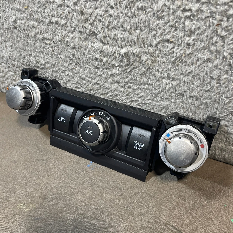 Toyota 4runner 2010-2013 controles de clima (OEM) negro Foto 4 de 4