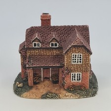 Small Vintage The Leonardo Collection Cottage Ornament