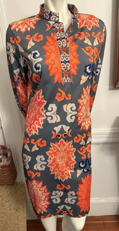 Gretchen Scott Arabesque Ruff neck Women SMALL 3/4 Sleeve Button Collar