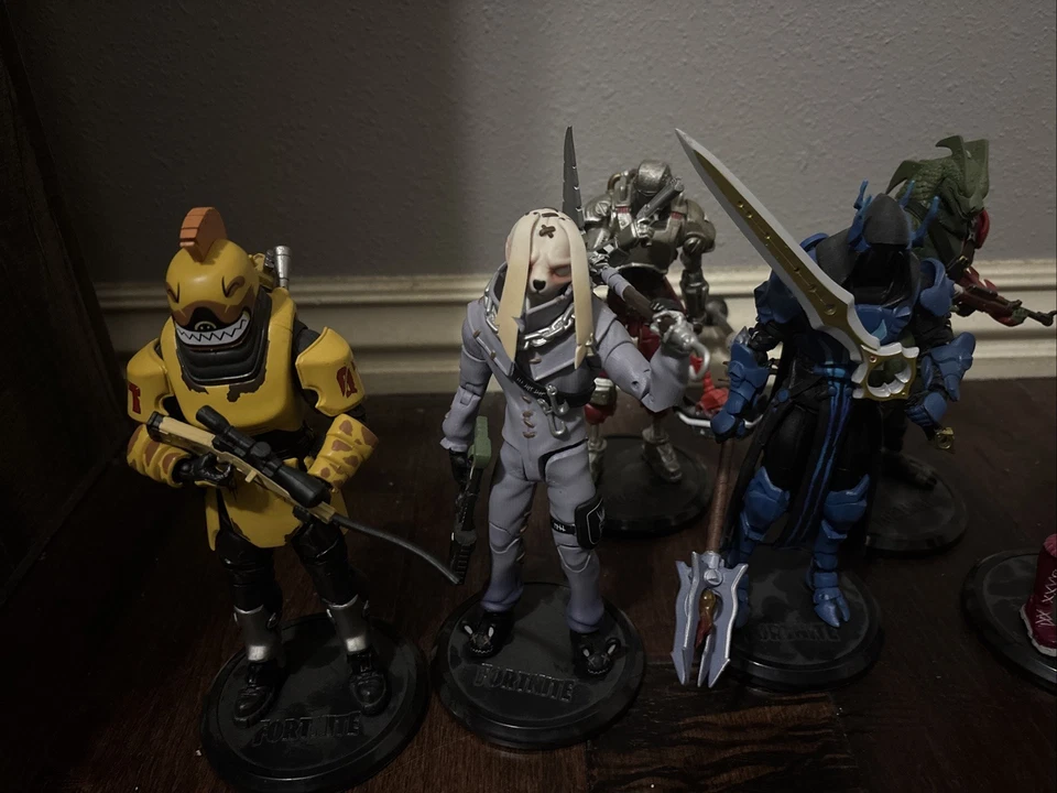 Fortnite McFarlane Lote de 14 Figuras con Accesorios Foto 4 de 4