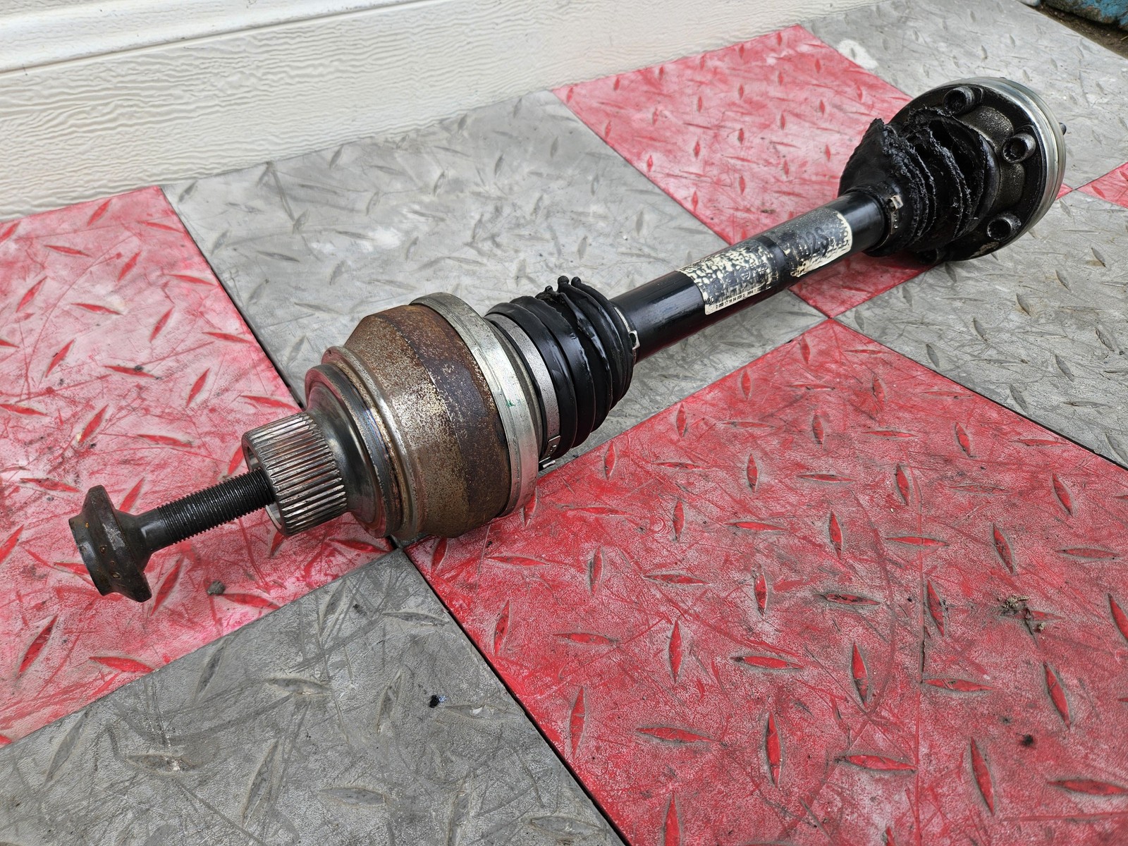 2017-2023 Audi R8 OEM Right Rear CV Axle Shaft Assembly 4S0501204A NEEDS BOOTS