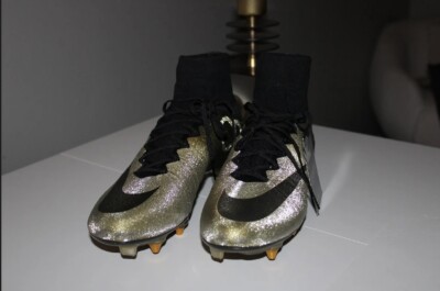 cr7 shoes gold