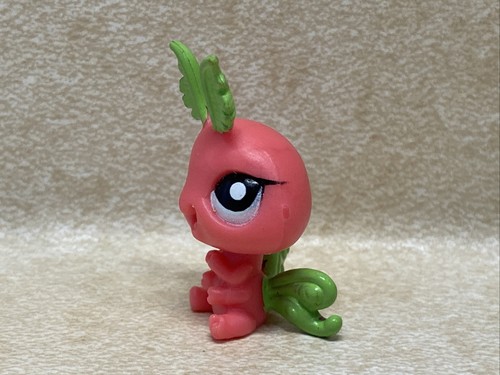 Littlest Pet Shop LPS #2711 Fairy Mini Pet Preowned - Picture 4 of 5