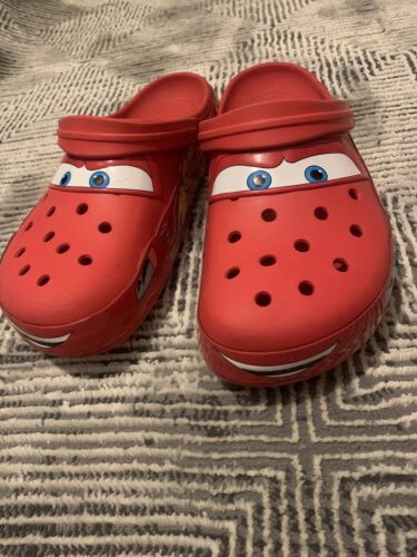 Lightning McQueen Crocs w/ Backpack