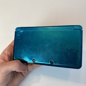 Nintendo 3DS Handheld Video Game Console Blue CTR-001 (USA) W Charger Stylus