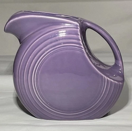 LARGE LILAC HOMER LAUGHLIN FIESTAWARE LARGE DISC PITCHER FIESTA
