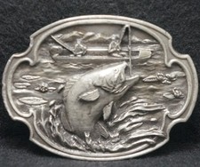 XB07153 VINTAGE 1984  BASS FISHING  FISH SPORT ARTWORK MENS PEWTER BELT BUCKLE