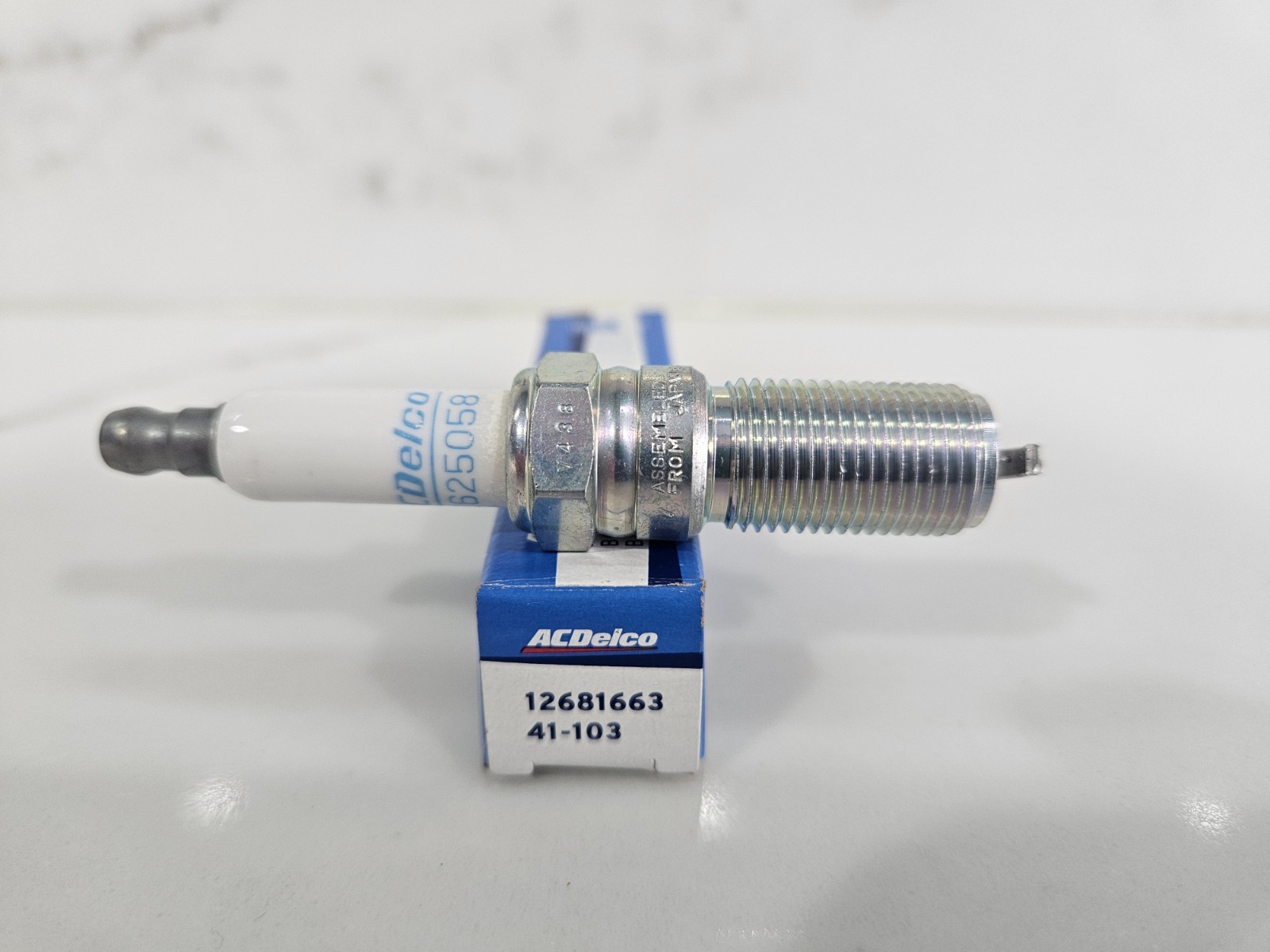 Genuine GM AC Delco Iridium spark plug 12681663 / 41-103 SOLD QTY 1