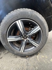Volvo Xc60 Diamond Cut Alloy Wheel 18 Inch In Good Condition