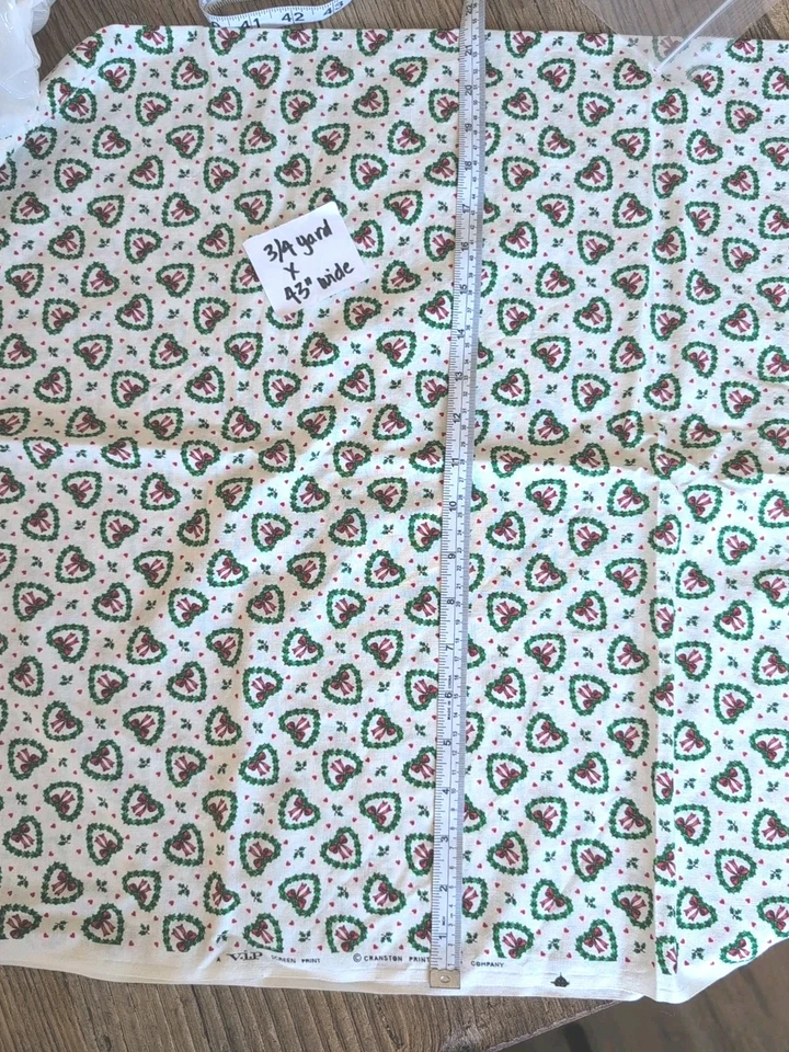 Vintage Sewing Fabric VIP Cranston Christmas  3/4 yd x 43 Wide Pre Shrunk - Image 2 of 4