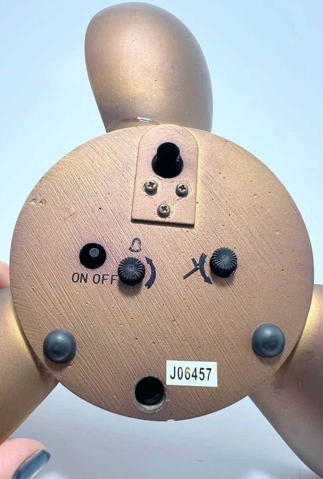 Howard Miller Disney Cruise Lines Propeller Table/Wall Clock Working - Image 4 of 4