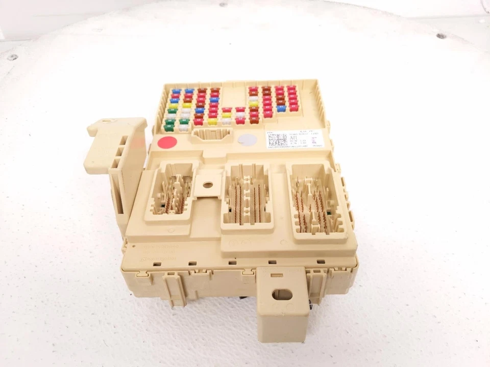 2025 起亚嘉年华客舱司机舱保险丝接线盒-Sxp 3.5L 91960-R0010 — 第 4/4 张图片